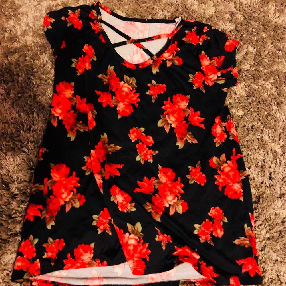floral shirt